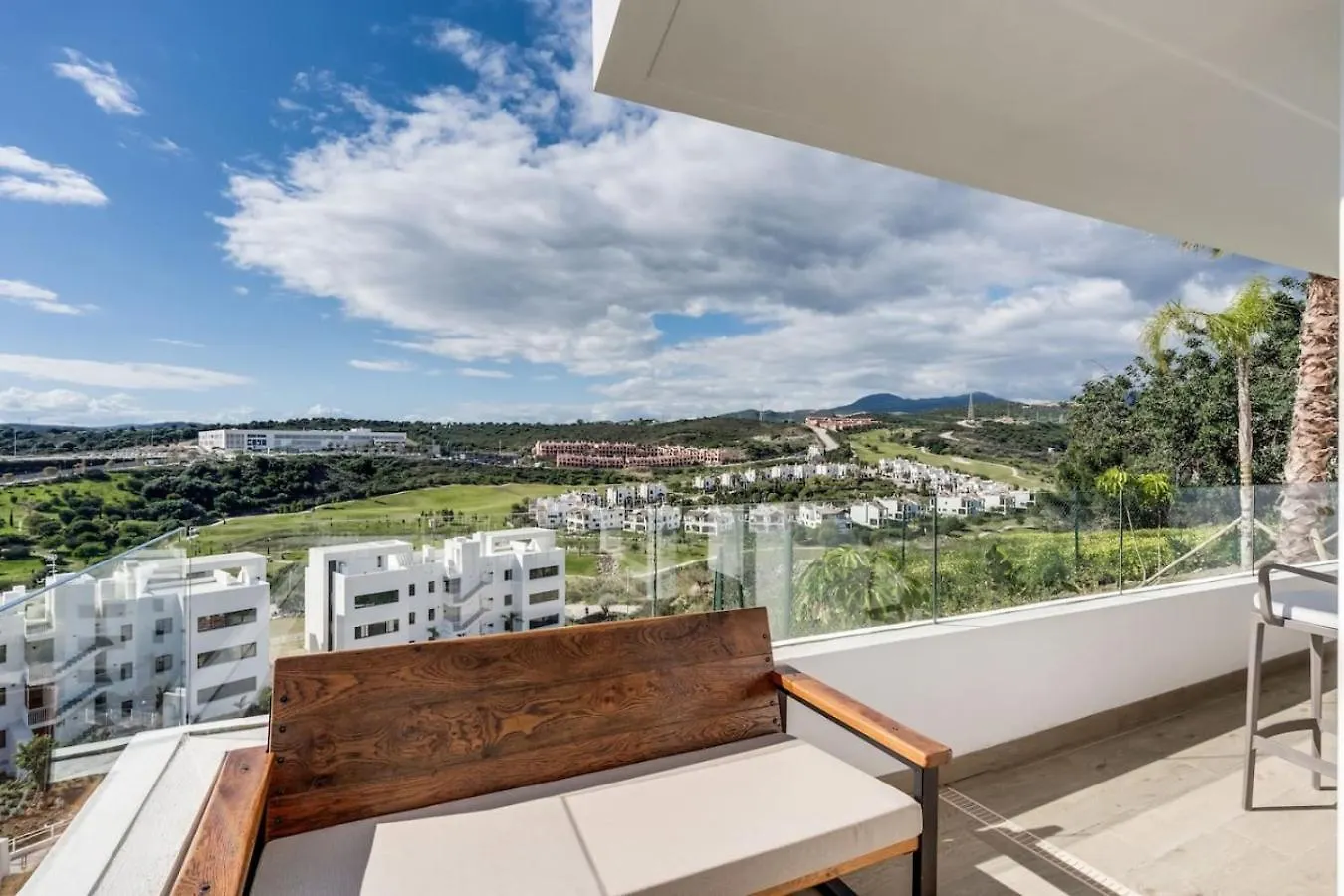 אסטפונה One80 Suites Luxe Strand En Golf Banen Dichtbij 0*,  ספרד